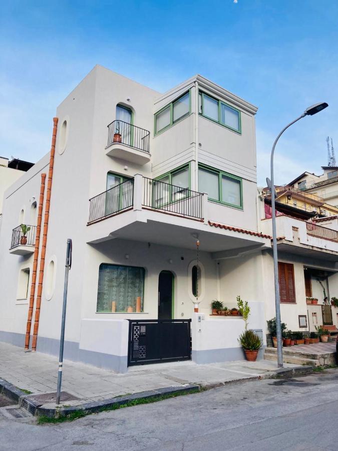 Casa Astura Leilighet Capo dʼOrlando Eksteriør bilde