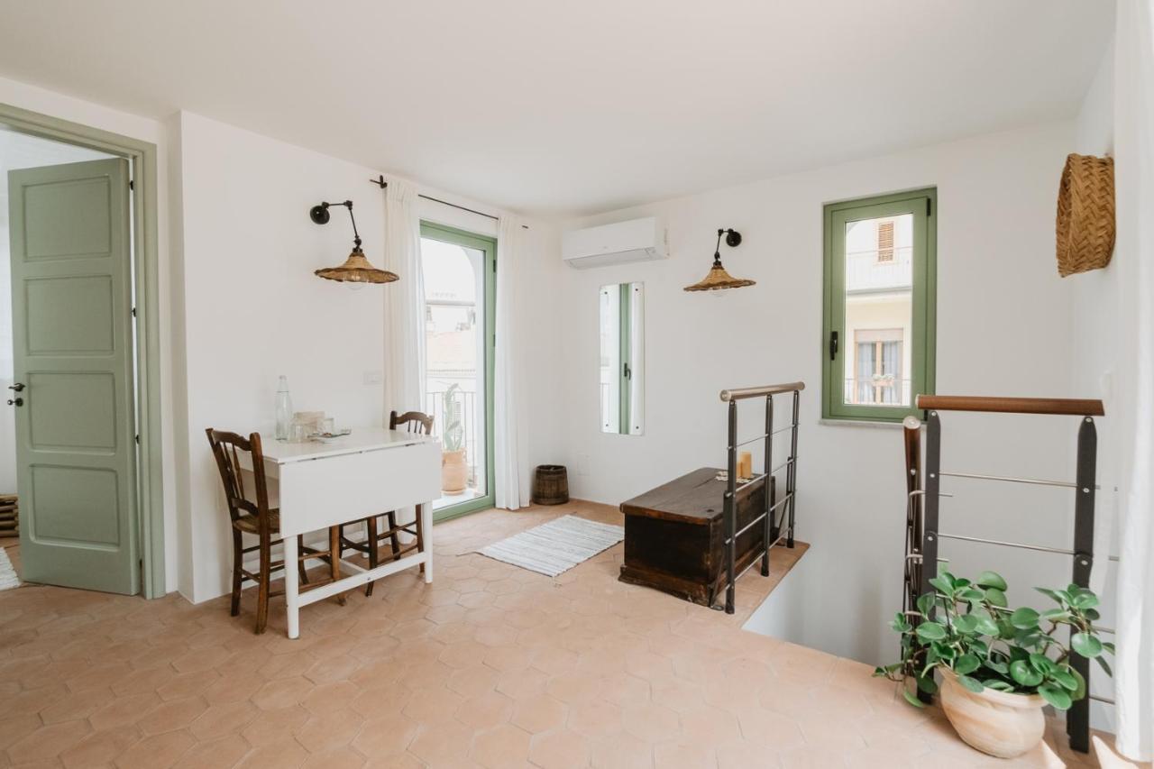 Casa Astura Leilighet Capo dʼOrlando Eksteriør bilde